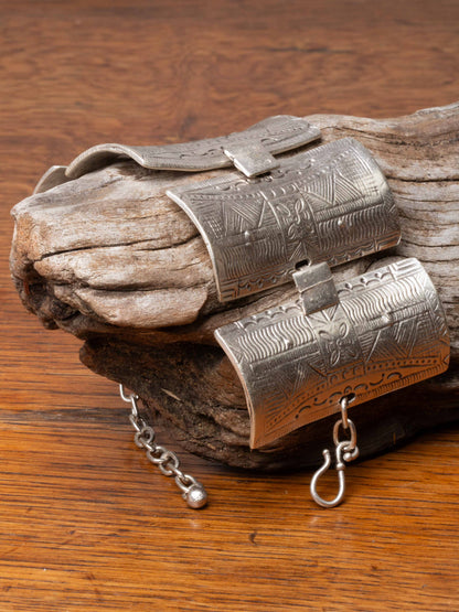 shield shapes silver bracelet