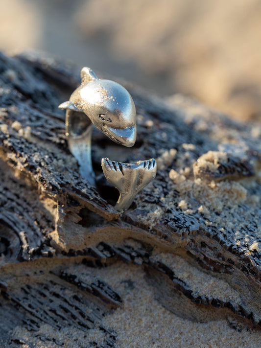 Dolphin Ring