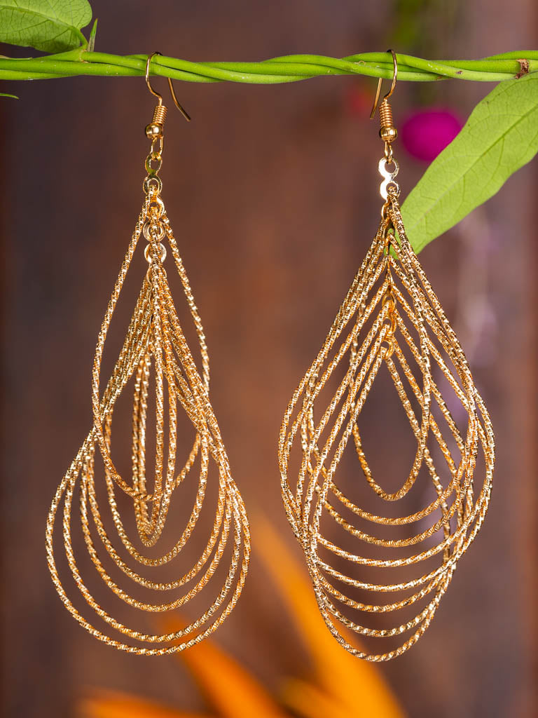 Buy Bridal Long Beige Gold Soutache Earrings, Embroidered Kundan Textile  Earrings, Beige Gold Jewelry, Statement Everyday Turkish Earrings Online in  India - Etsy