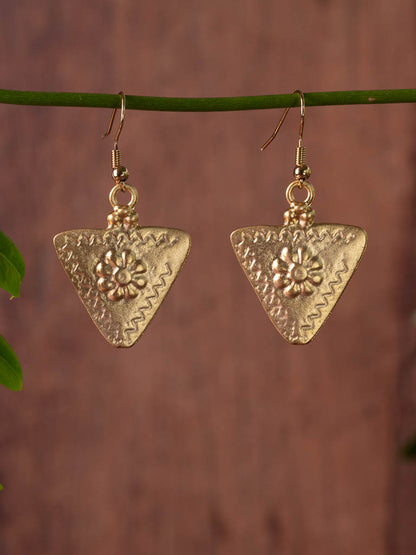 Gold Arrow Head Earrings